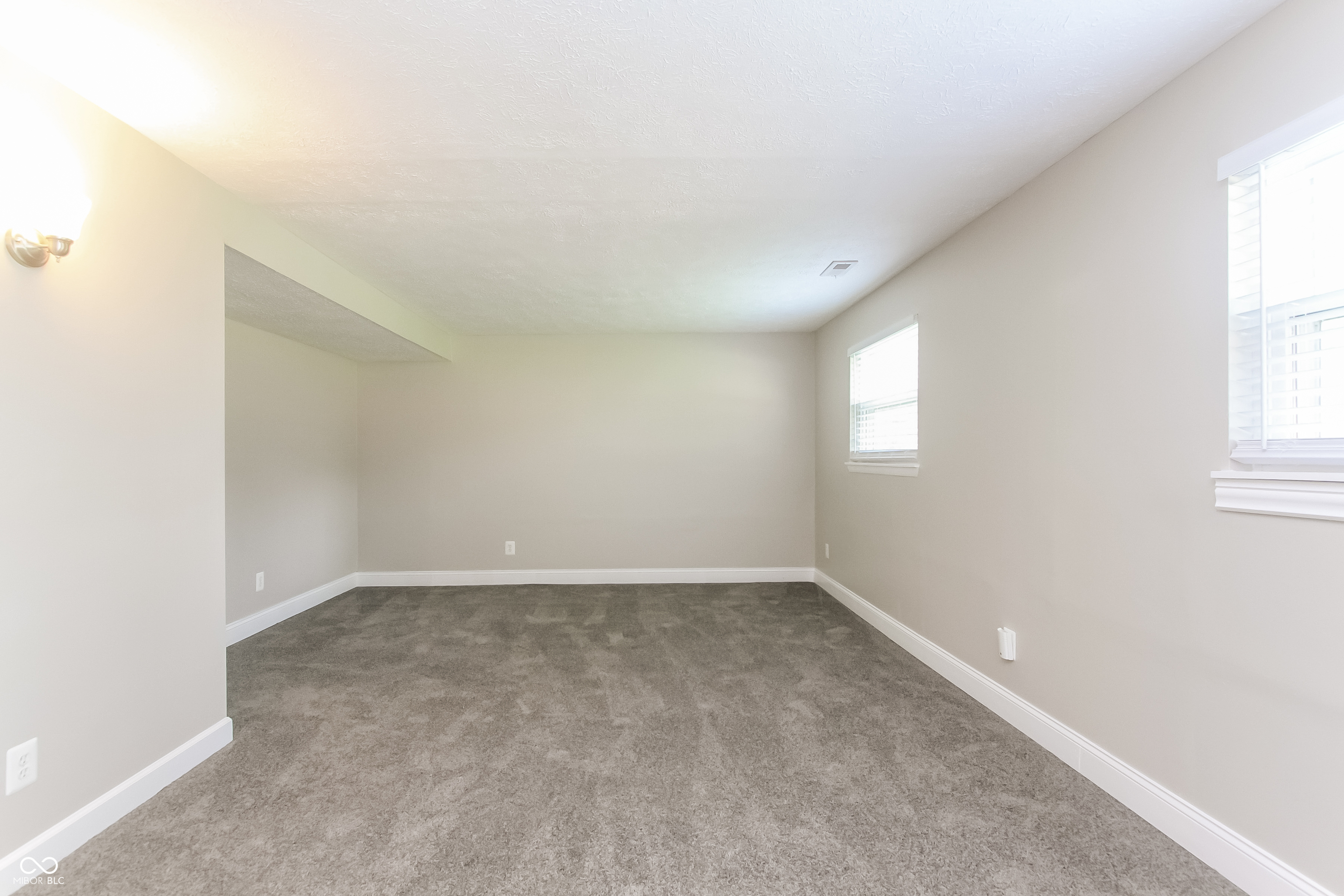 6820 Inverness Way Indianapolis, IN 46237 - Photo 6 of 15