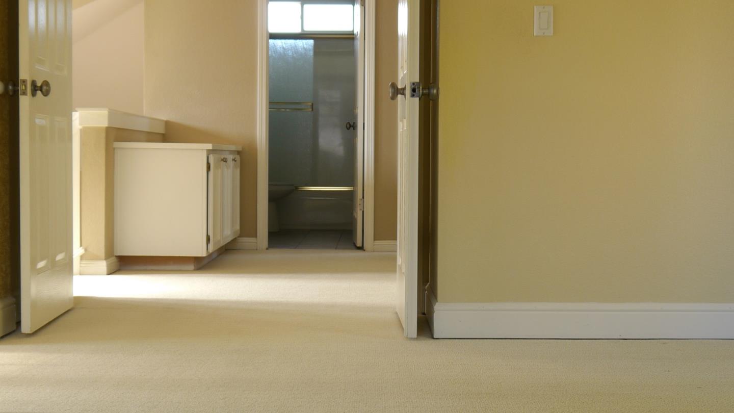 4592 Fallstone Court San Jose, CA 95124 - Photo 7 of 13