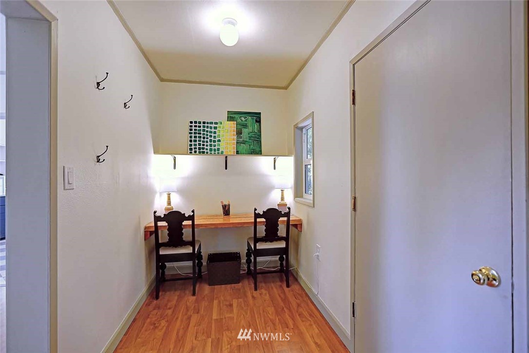 953 Rowe Road Camano Island, WA 98282 - Photo 14 of 23 Gallery Image 14
