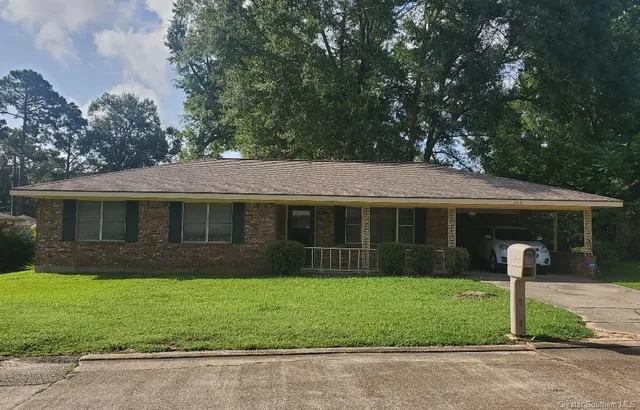 $160,000 | 629 Auburn Drive, DeRidder, LA 70634