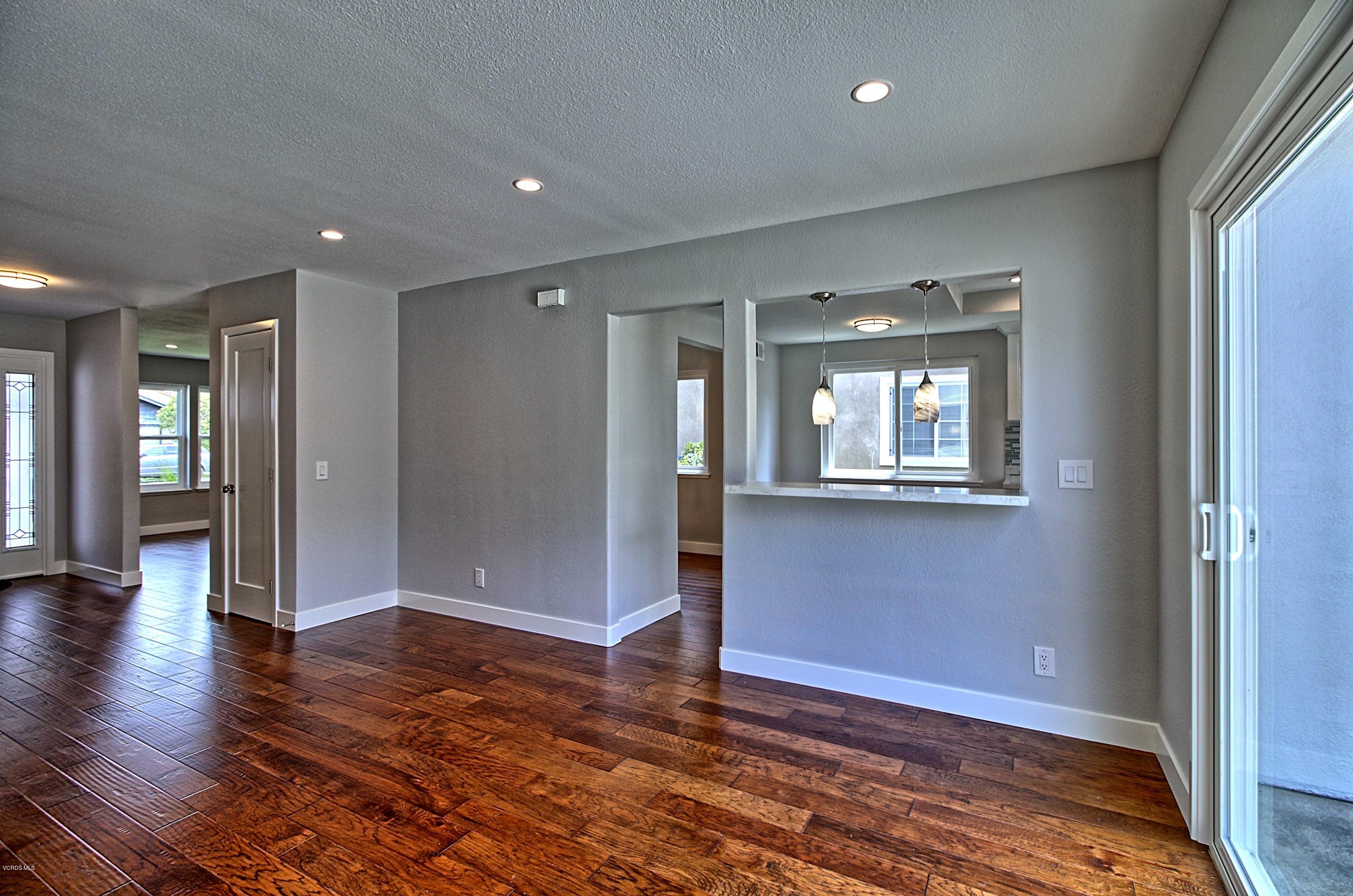 2420 El Portal Way Oxnard, CA 93035 - Photo 11 of 29 0042_IMG_0127_8_9