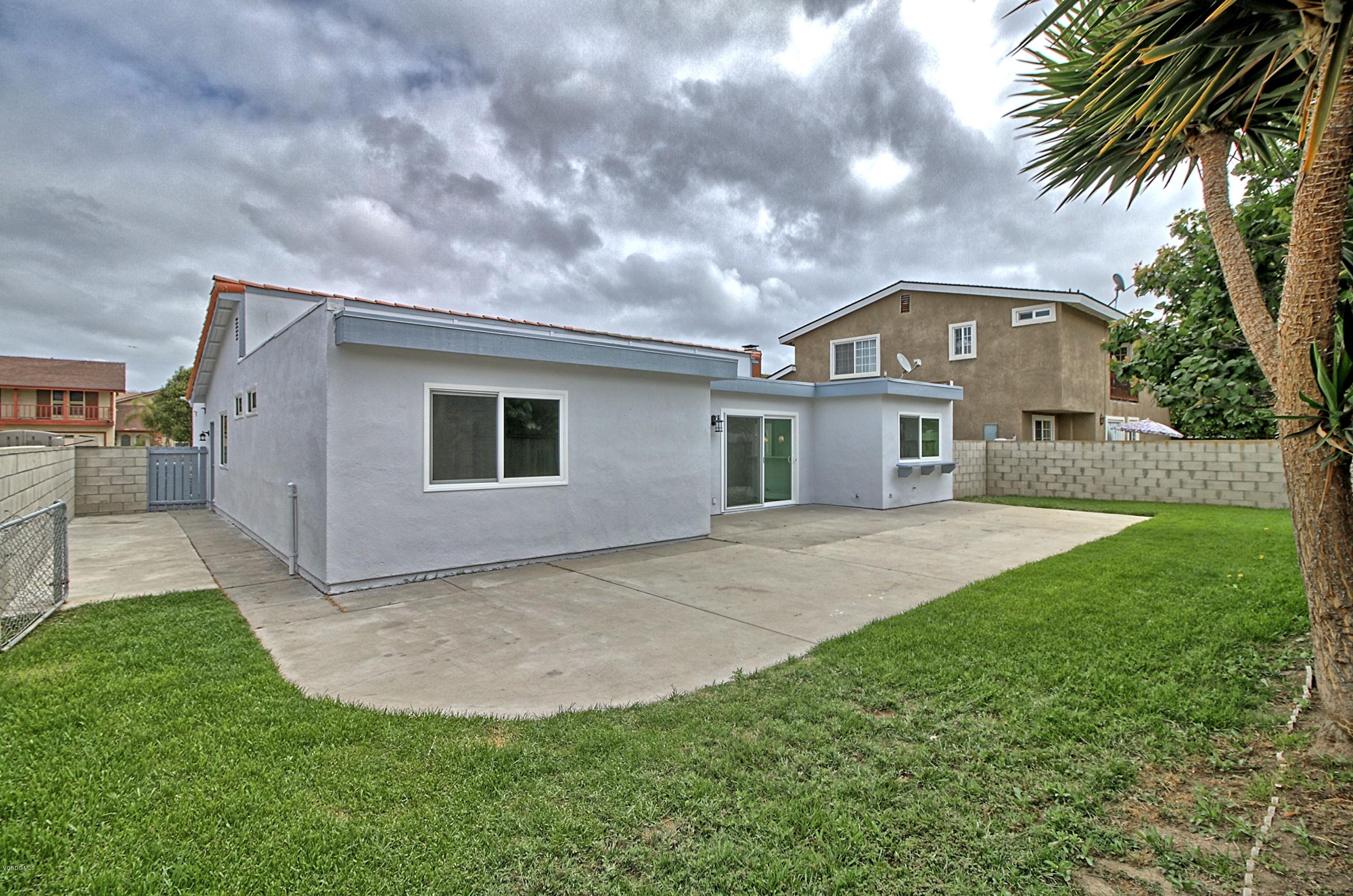 2420 El Portal Way Oxnard, CA 93035 - Photo 24 of 29 0016_IMG_0049_50_51