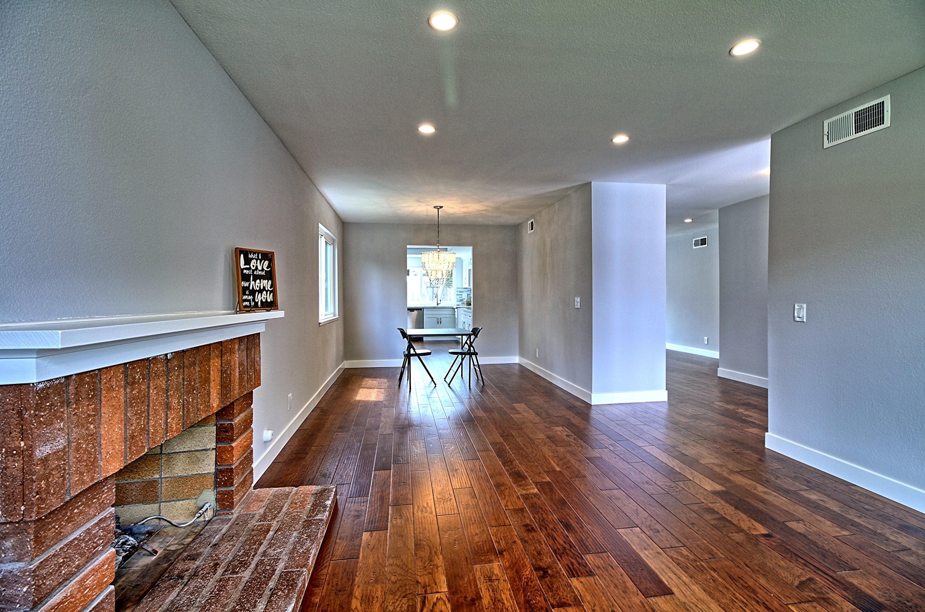 2420 El Portal Way Oxnard, CA 93035 - Photo 5 of 29 0025_IMG_0076_7_8