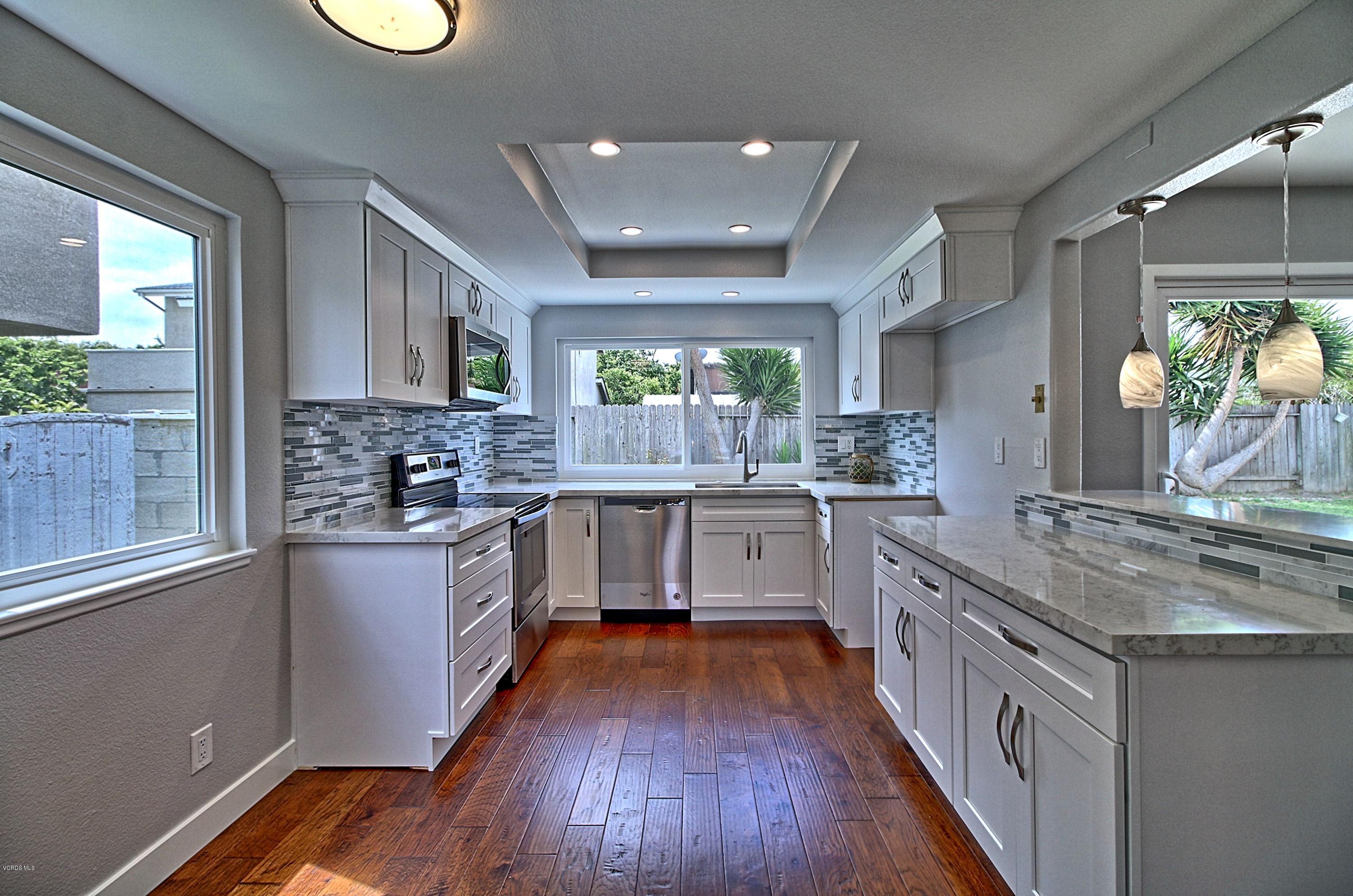 2420 El Portal Way Oxnard, CA 93035 - Photo 8 of 29 0035_IMG_0106_7_8