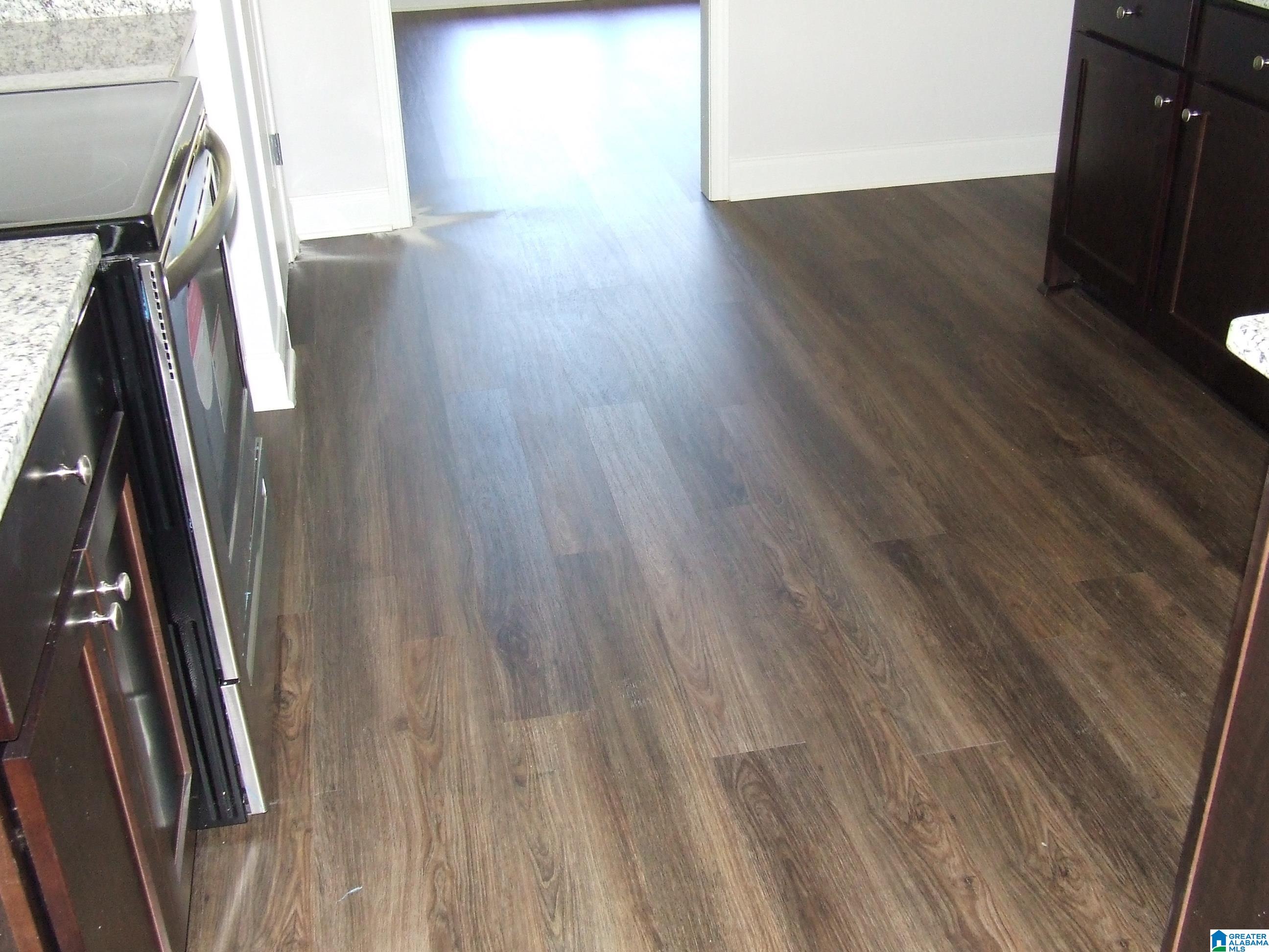 205 Dawsons Cv Drive Alabaster, AL 35007 - Photo 13 of 30