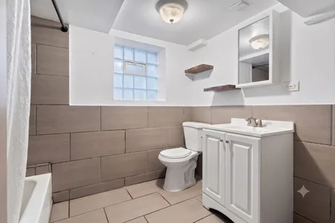 $699,999 | 2846 North Elston Avenue, Chicago, IL 60618
