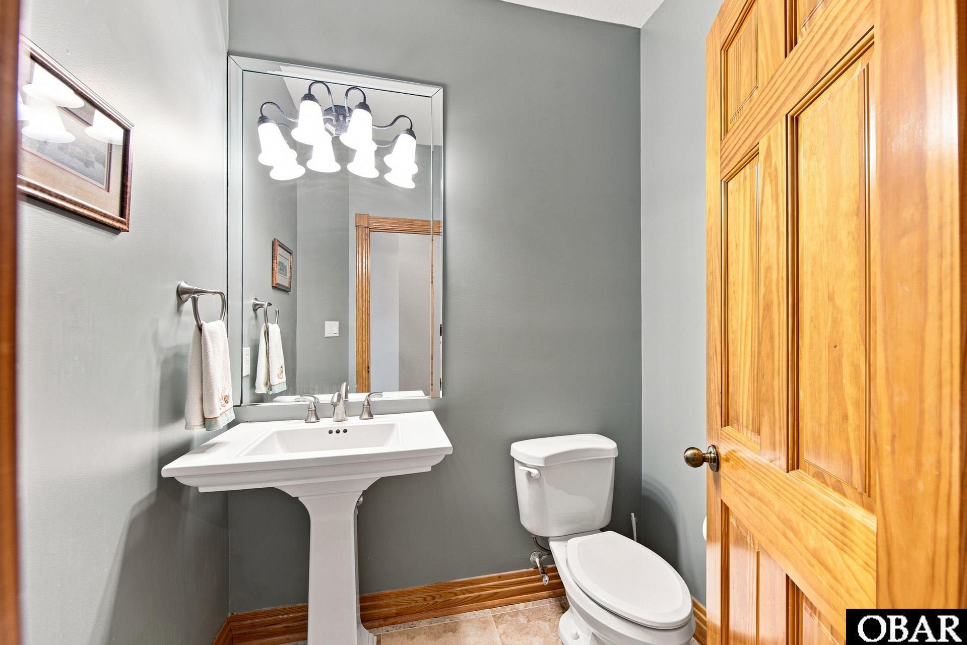 3044 Martins Point Road Kitty Hawk, NC 27949 - Photo 22 of 51 Powder Room
