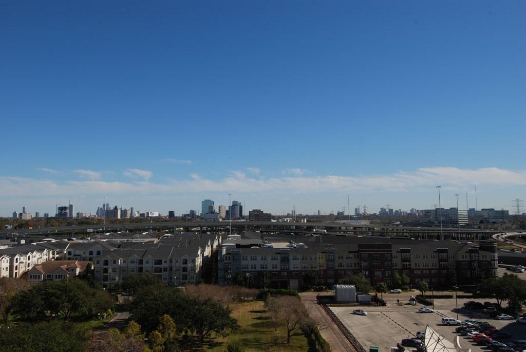 3525 Sage Road, Unit 411 Houston, TX 77056 - Photo 16 of 20
