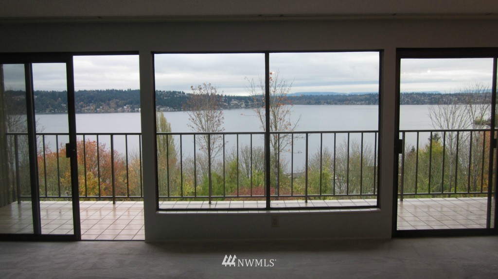 8003 Sand Point Way Northeast, Unit A34 Seattle, WA 98115 - Photo 3 of 15