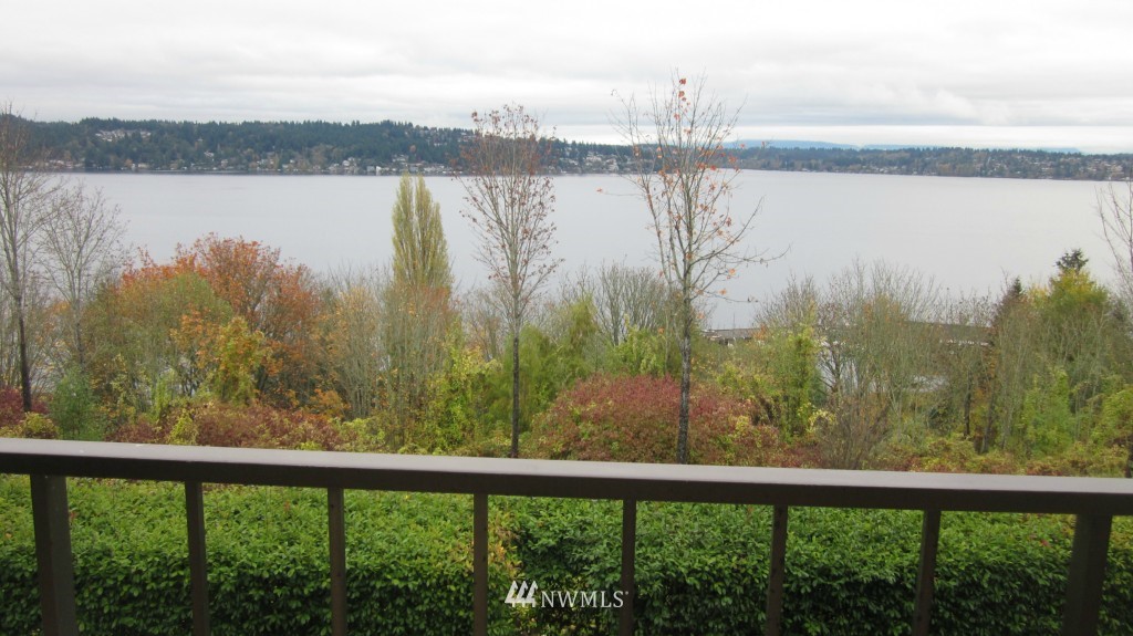 8003 Sand Point Way Northeast, Unit A34 Seattle, WA 98115 - Photo 4 of 15