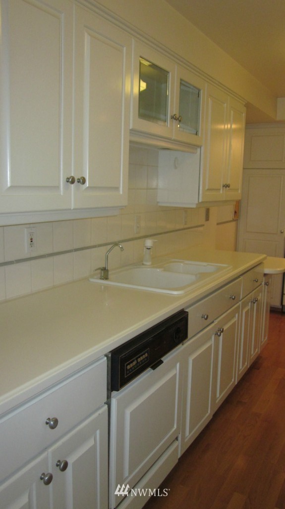 8003 Sand Point Way Northeast, Unit A34 Seattle, WA 98115 - Photo 7 of 15