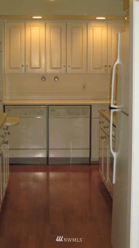 8003 Sand Point Way Northeast, Unit A34 Seattle, WA 98115 - Photo 8 of 15