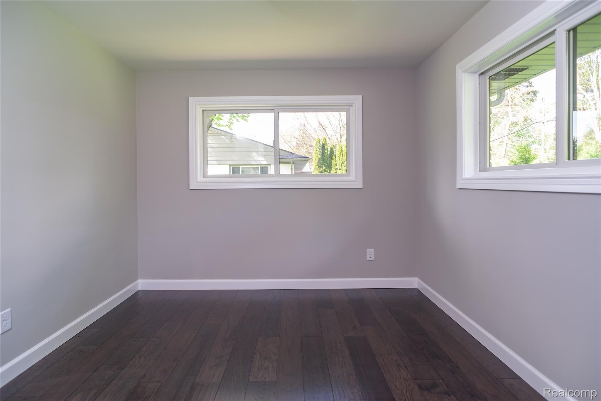 910 Dursley Road Bloomfield Hills, MI 48304 - Photo 26 of 33 DSC_5490.jpg