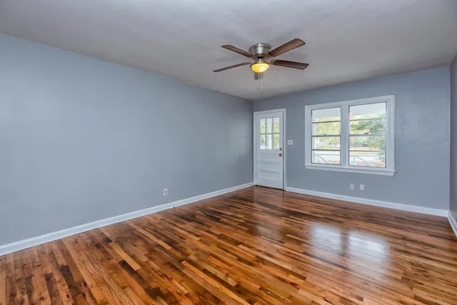 $1,475 | 2058 Thomasville Road, Tallahassee, FL 32308