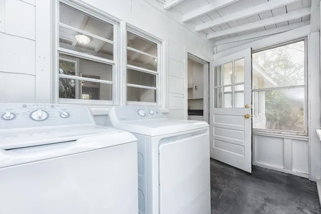 $1,475 | 2058 Thomasville Road, Tallahassee, FL 32308