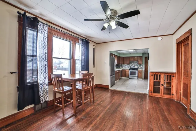 $259,900 | 240 Lackawanna Avenue, Cheektowaga, NY 14212