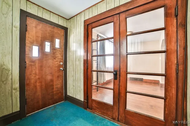 $259,900 | 240 Lackawanna Avenue, Cheektowaga, NY 14212