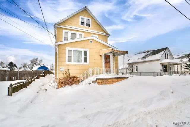 $259,900 | 240 Lackawanna Avenue, Cheektowaga, NY 14212