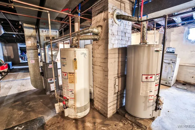 $259,900 | 240 Lackawanna Avenue, Cheektowaga, NY 14212