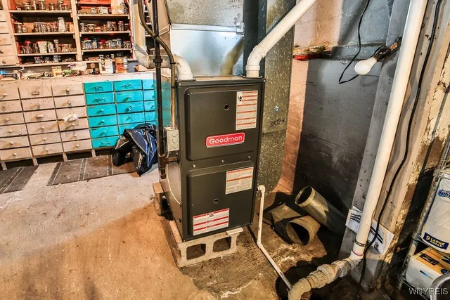 $259,900 | 240 Lackawanna Avenue, Cheektowaga, NY 14212