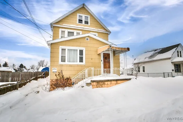 $259,900 | 240 Lackawanna Avenue, Cheektowaga, NY 14212