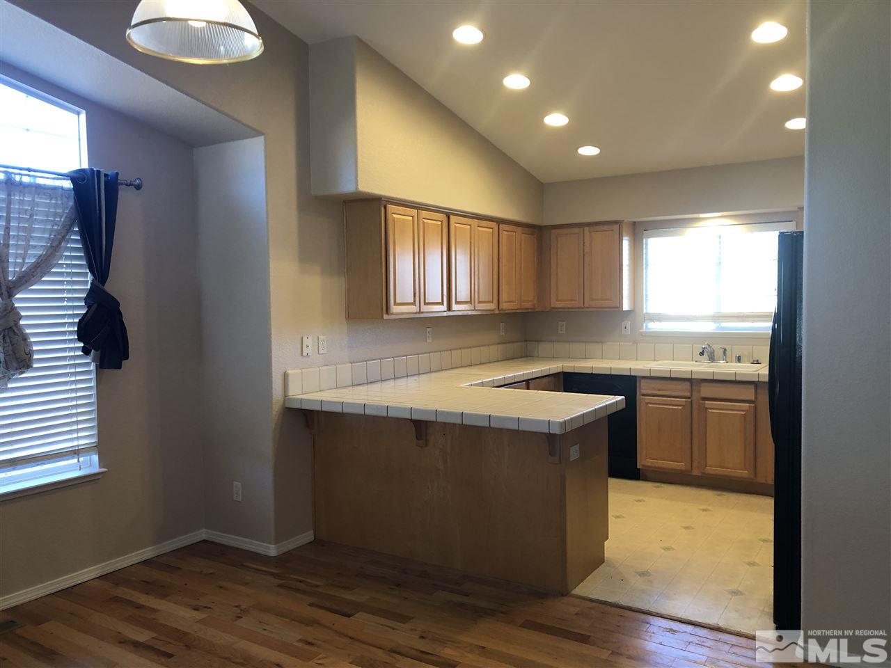 2287 Ruddy Way Sparks, NV 89441 - Photo 7 of 22 Photo 7