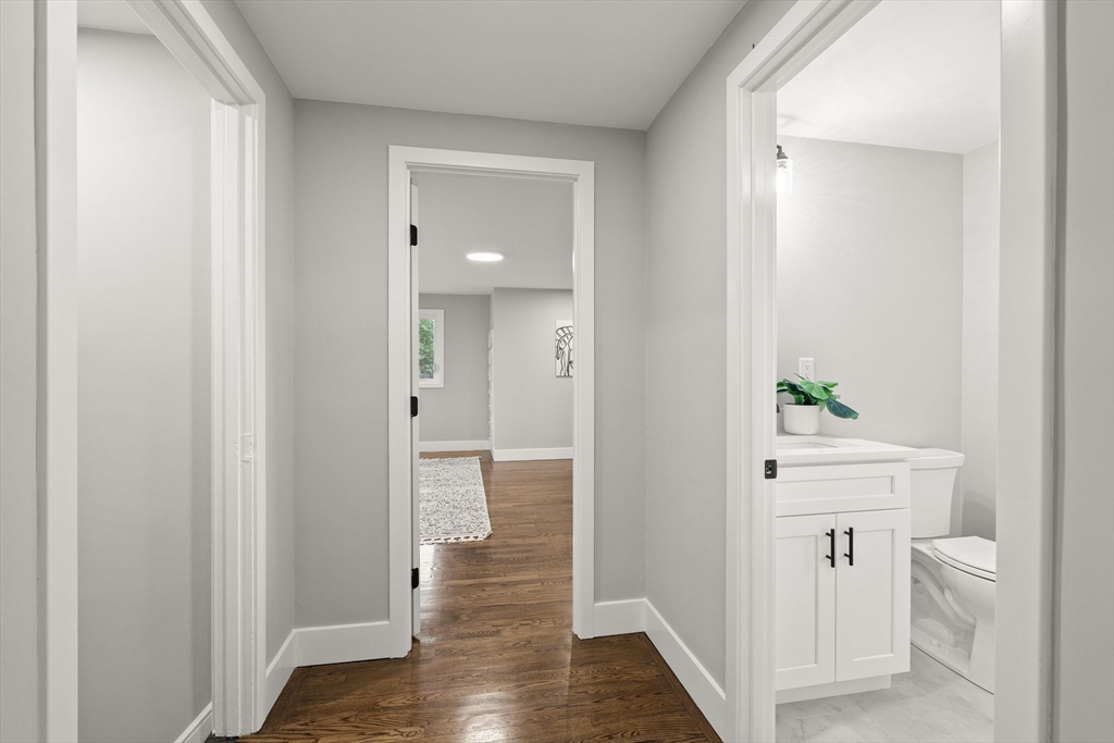 323 Ridge Street Arlington, MA 02474 - Photo 22 of 38