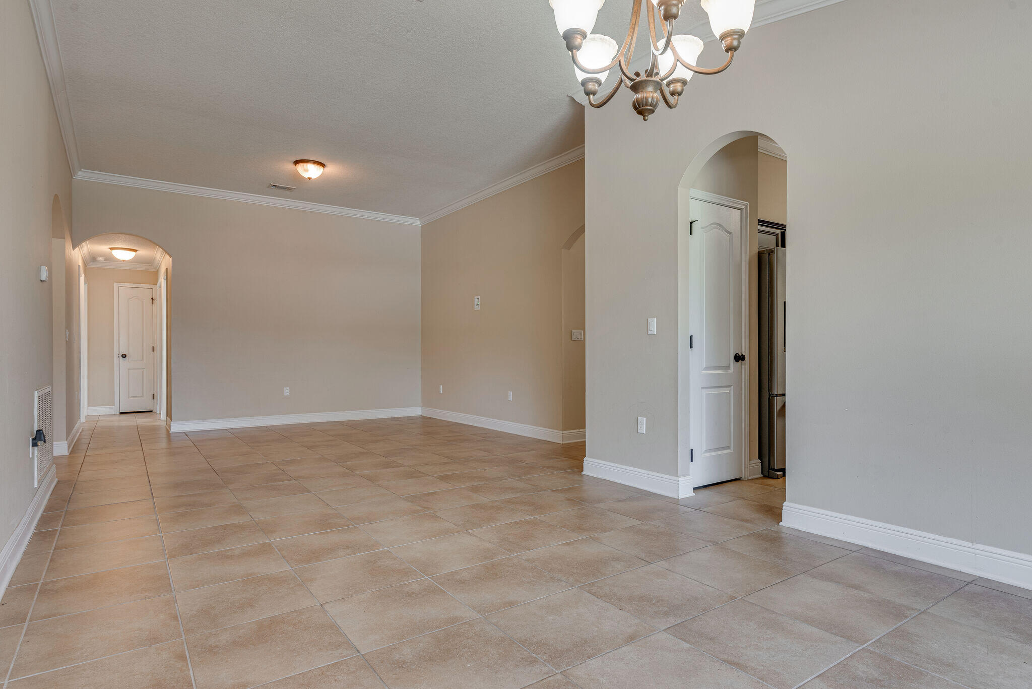 4517 Hermosa Road Crestview, FL 32539 - Photo 10 of 28