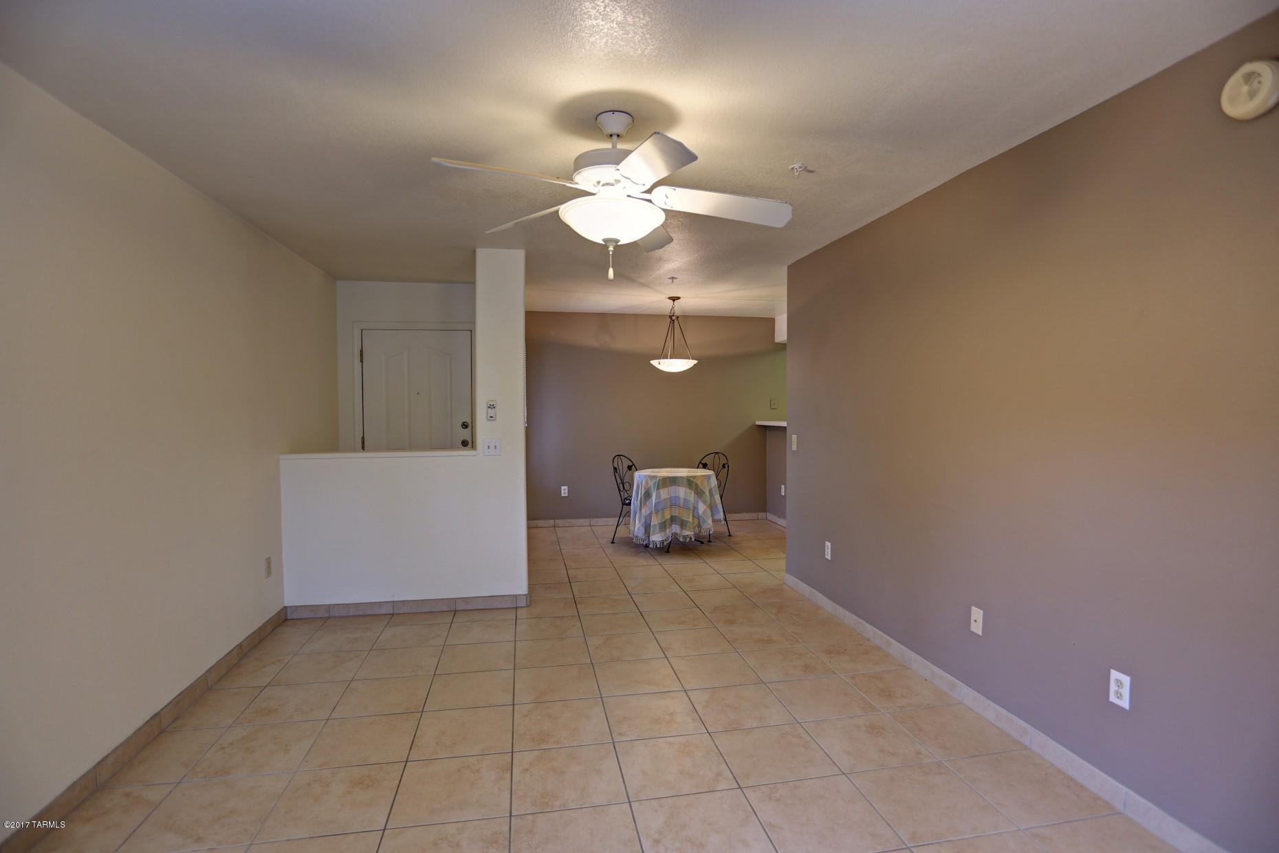 5751 North Kolb Road, Unit 30107 Tucson, AZ 85750 - Photo 9 of 32