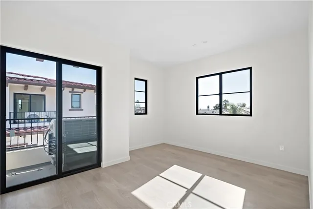 $1,075,000 | 200 South 2nd Avenue, Unit B, Arcadia, CA 91006