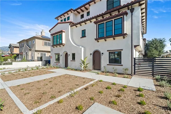 $1,075,000 | 200 South 2nd Avenue, Unit B, Arcadia, CA 91006