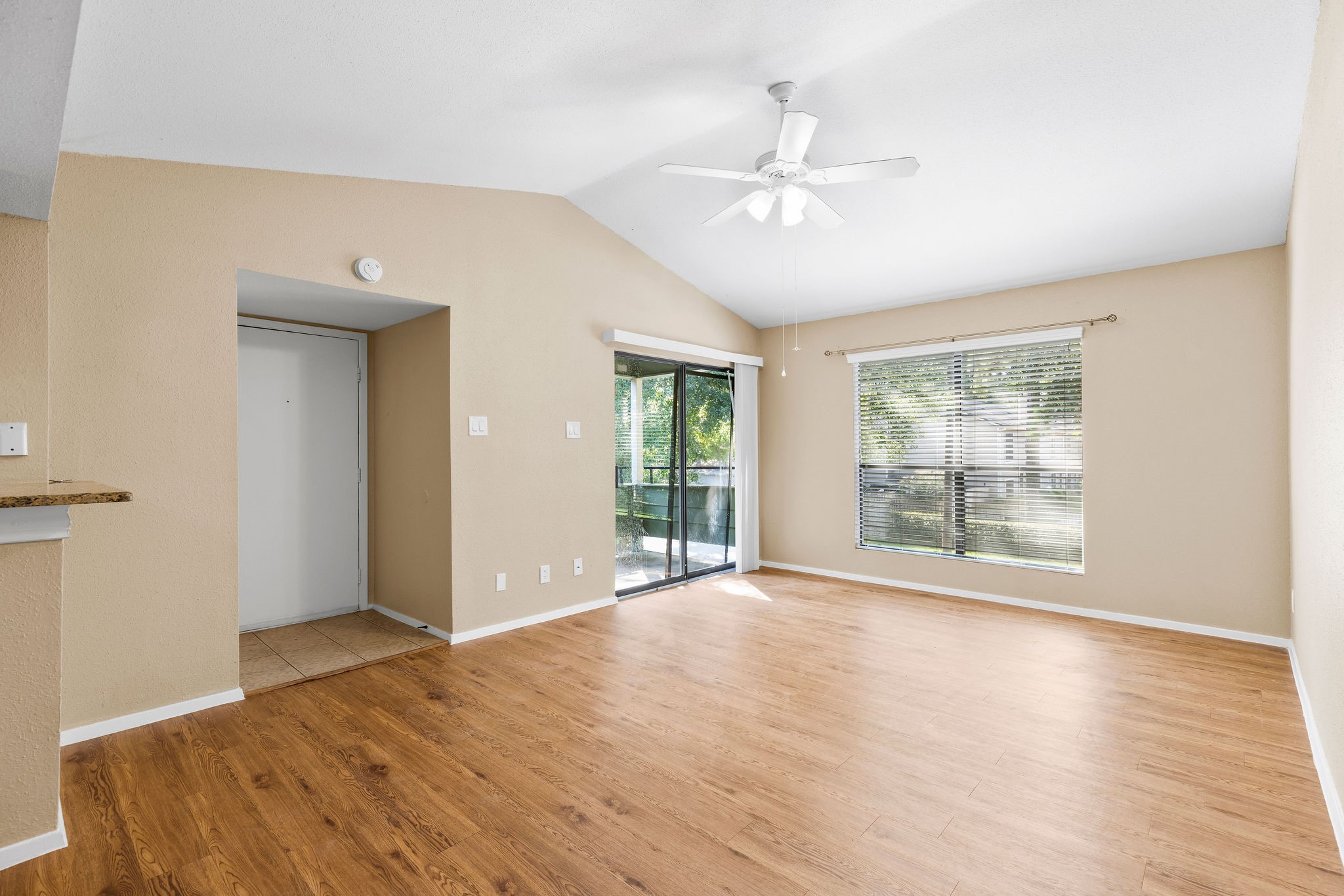 14777 Wunderlich Drive, Unit 1506 Houston, TX 77069 - Photo 12 of 30