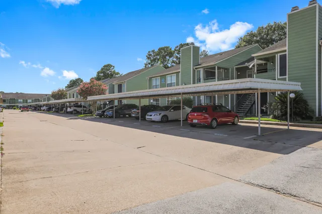 $1,450 | 14777 Wunderlich Drive, Unit 1506, Houston, TX 77069