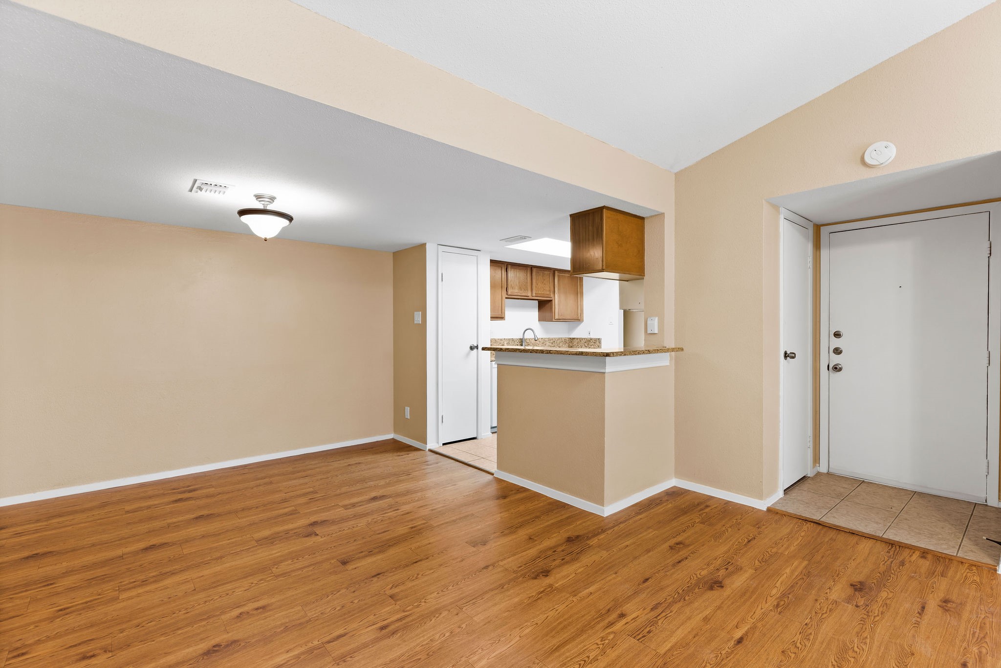 14777 Wunderlich Drive, Unit 1506 Houston, TX 77069 - Photo 4 of 30