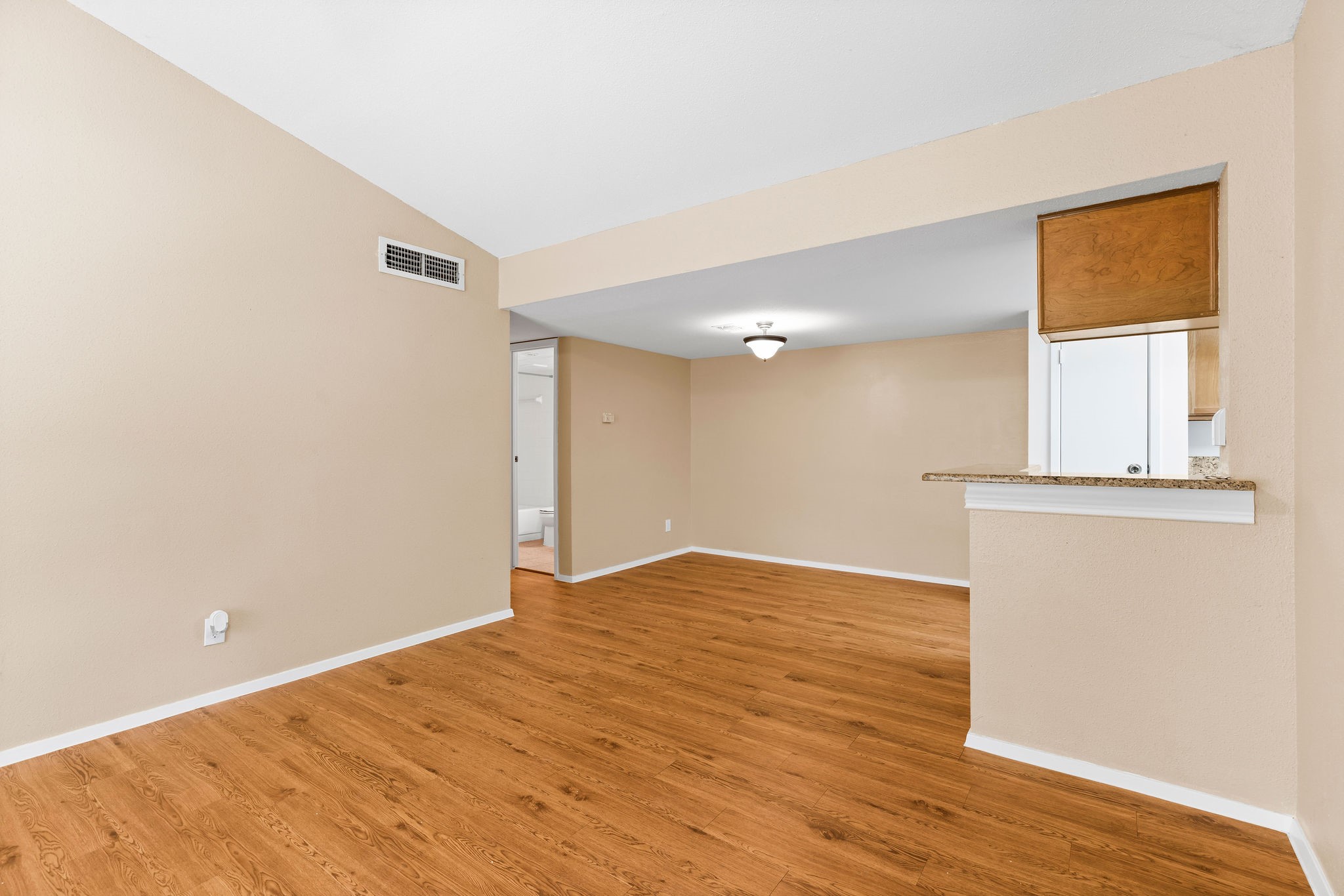 14777 Wunderlich Drive, Unit 1506 Houston, TX 77069 - Photo 5 of 30