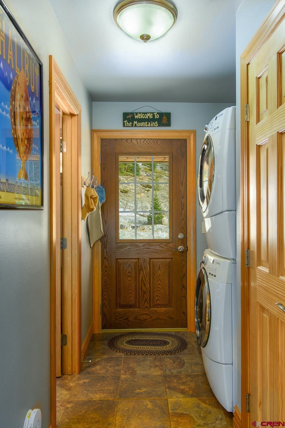 825-823 Main Street Pitkin, CO 81241 - Photo 13 of 42 a view of walk in closet with window