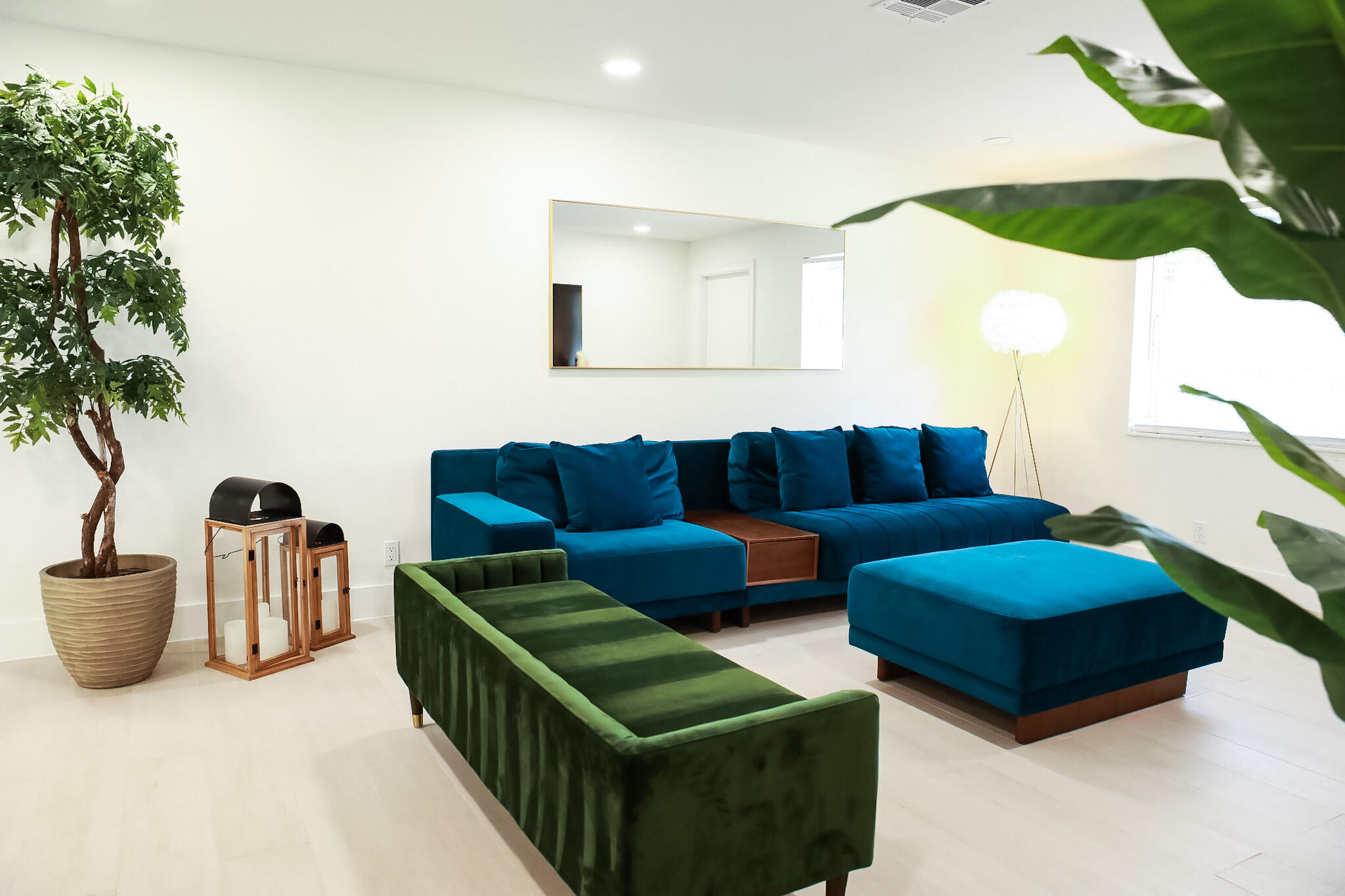 1502 Northwest 4th Avenue Delray Beach, FL 33444 - Photo 7 of 28 a living room with furniture and a potted plant