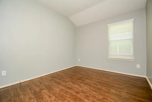 $2,100 | 24914 Oconee Drive, Tomball, TX 77375