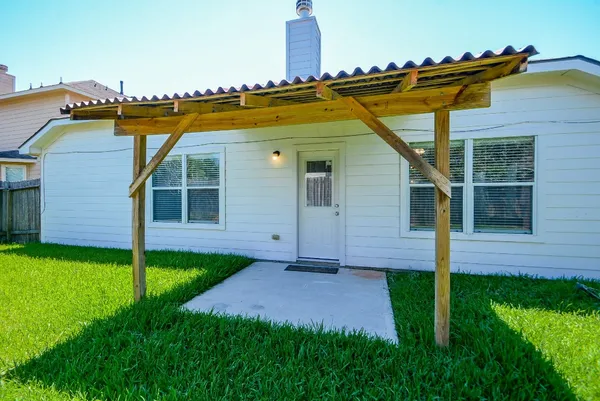 $2,100 | 24914 Oconee Drive, Tomball, TX 77375