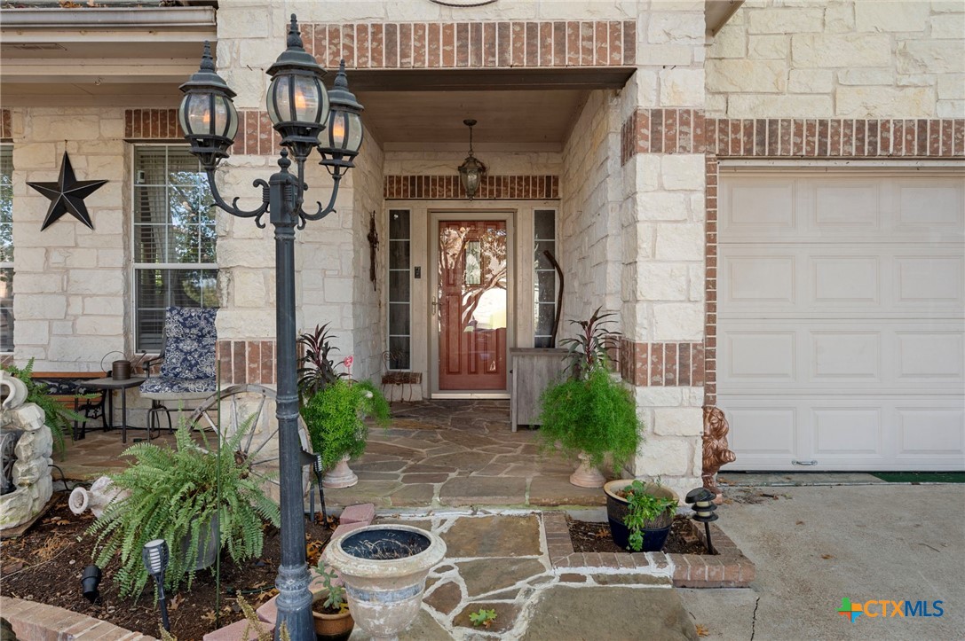 17813 Floribundas Lane Elgin, TX 78621 - Photo 3 of 39
