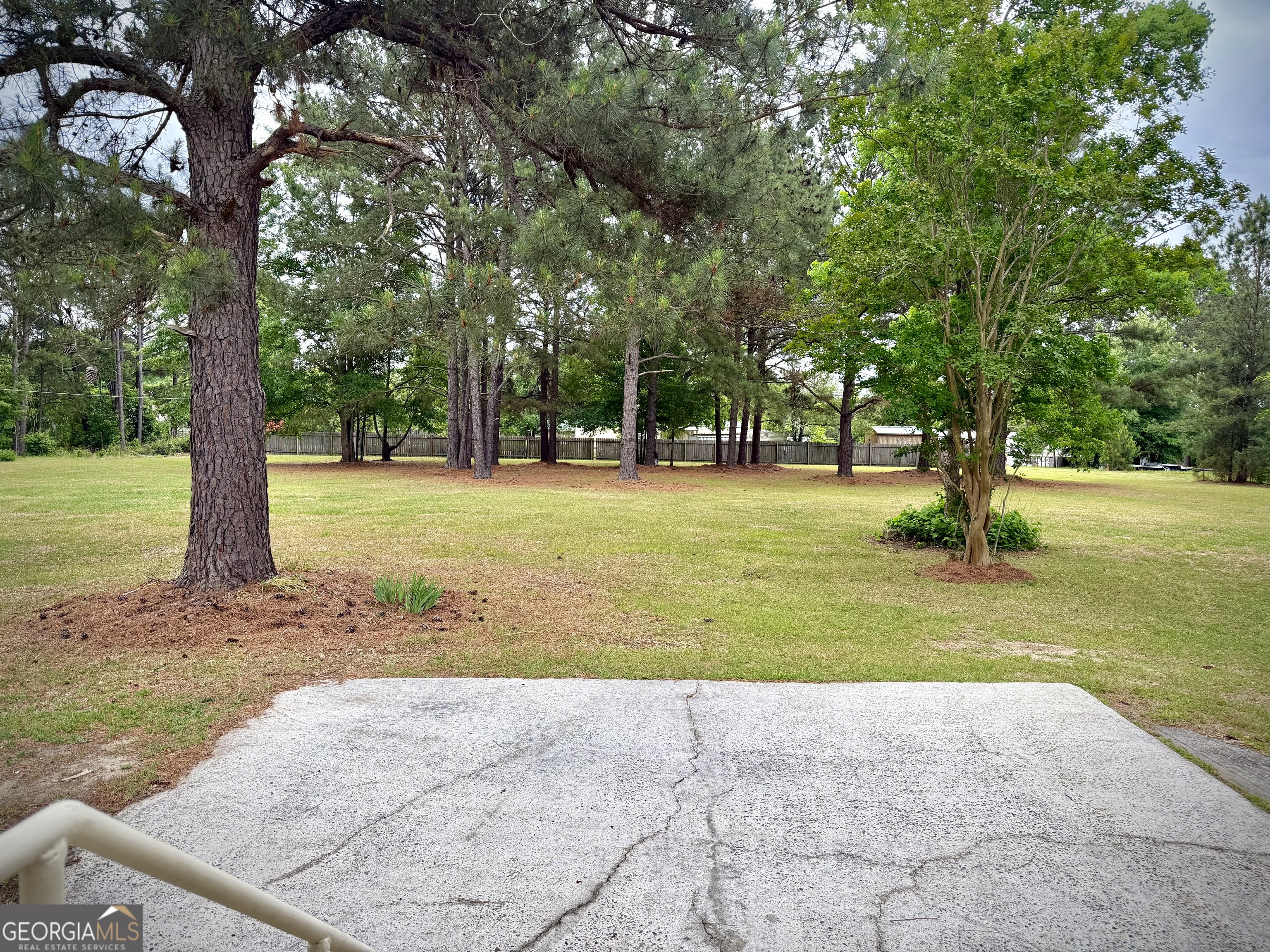 824 Hart Lane Dublin, GA 31021 - Photo 24 of 34