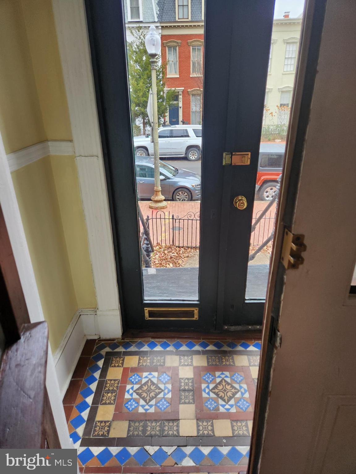 323 2nd Street Southeast Washington, DC 20003 - Photo 2 of 16 a view of front door