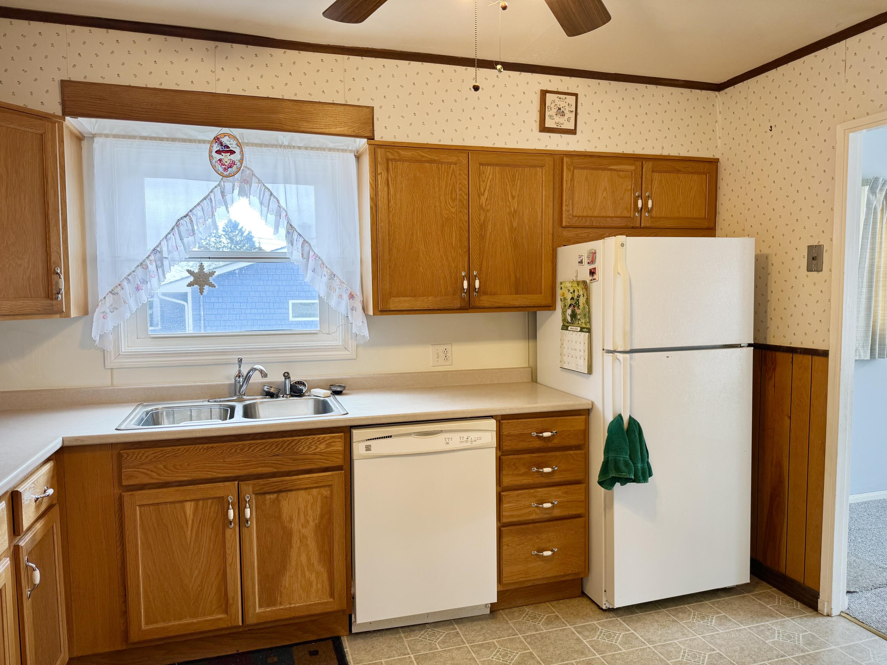 99 Canterbury Street Presque Isle, ME 04769 - Photo 5 of 27 99 Canterbury Street