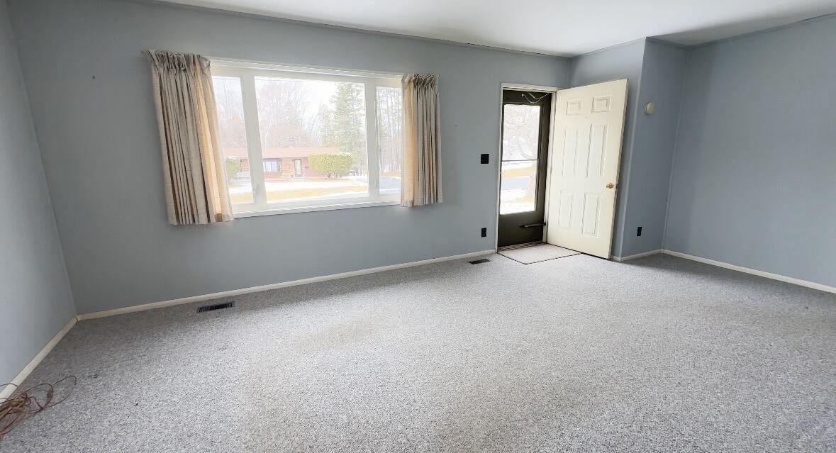 99 Canterbury Street Presque Isle, ME 04769 - Photo 8 of 27 99 Canterbury Street