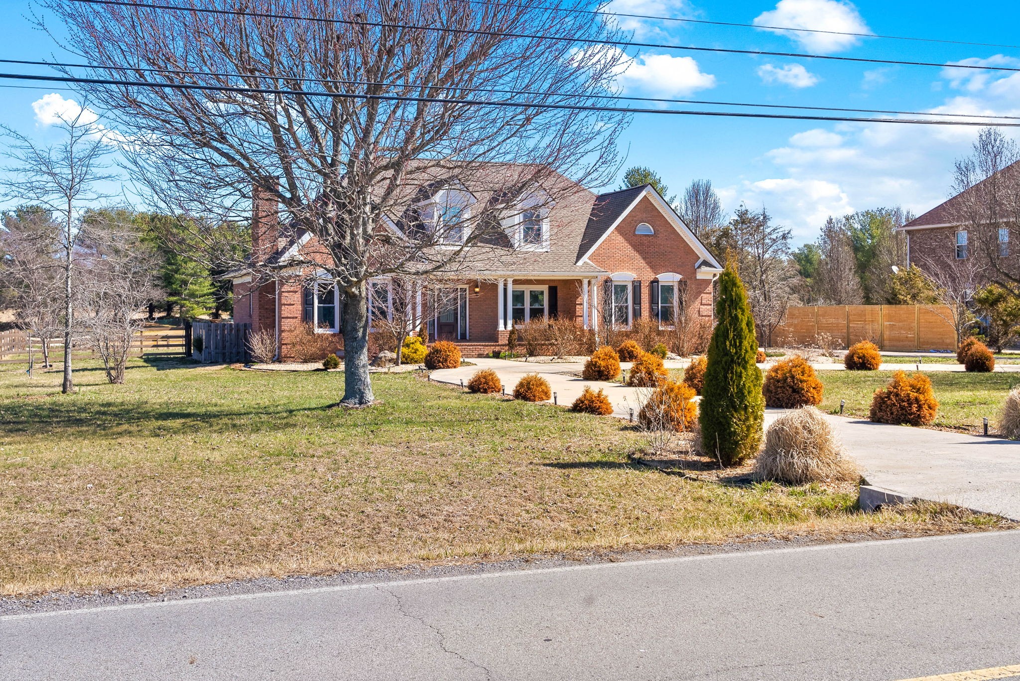 4787 Sango Road Clarksville, TN 37043 - Photo 4 of 55 a view of a yard with a fountain