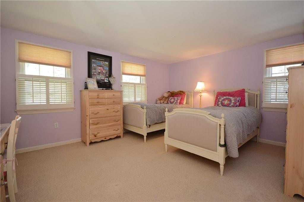 534 Guyasuta Road Pittsburgh, PA 15215 - Photo 16 of 25 Gallery Image 16