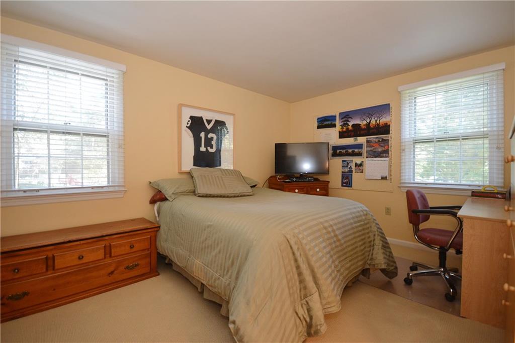 534 Guyasuta Road Pittsburgh, PA 15215 - Photo 17 of 25 Gallery Image 17