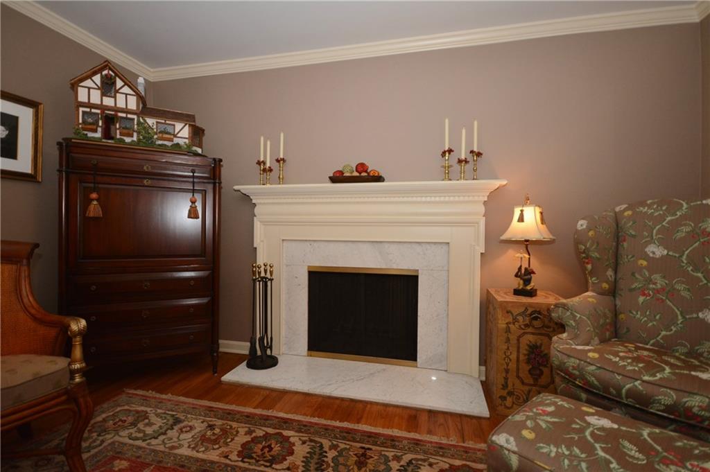 534 Guyasuta Road Pittsburgh, PA 15215 - Photo 9 of 25 Gallery Image 9
