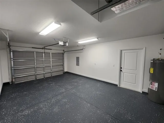 a view of a garage room