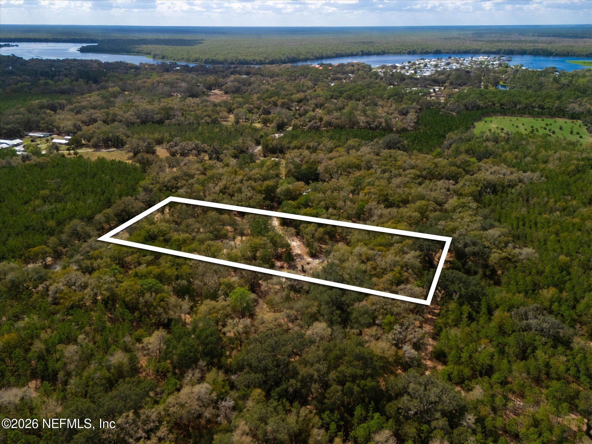 654 Old Welaka Road Satsuma, FL 32189 - Photo 14 of 26 11-640 Old Welaka Rd-11
